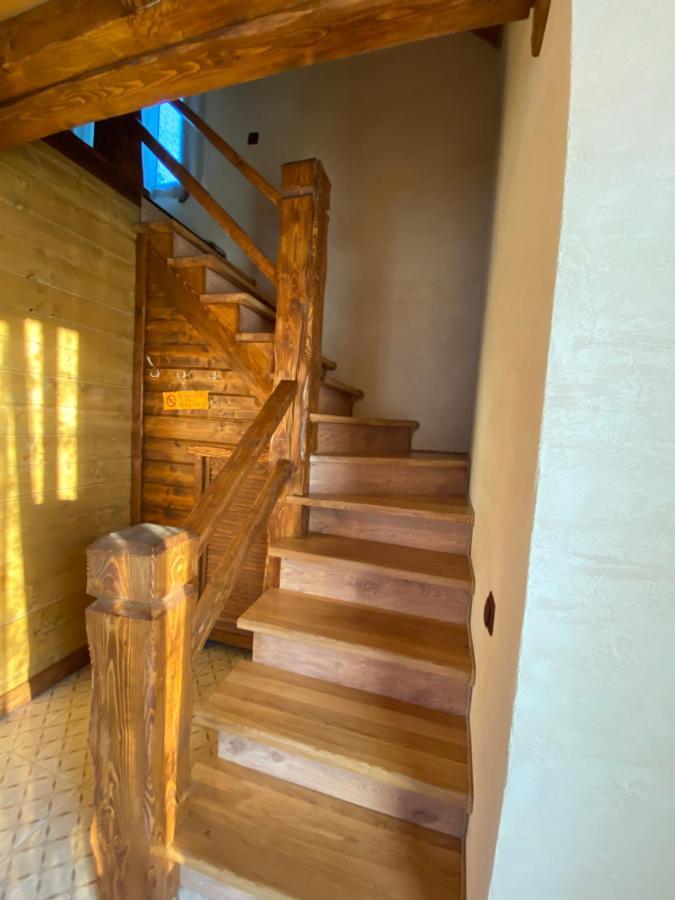 Villa Лучка à Mykulychyn Extérieur photo