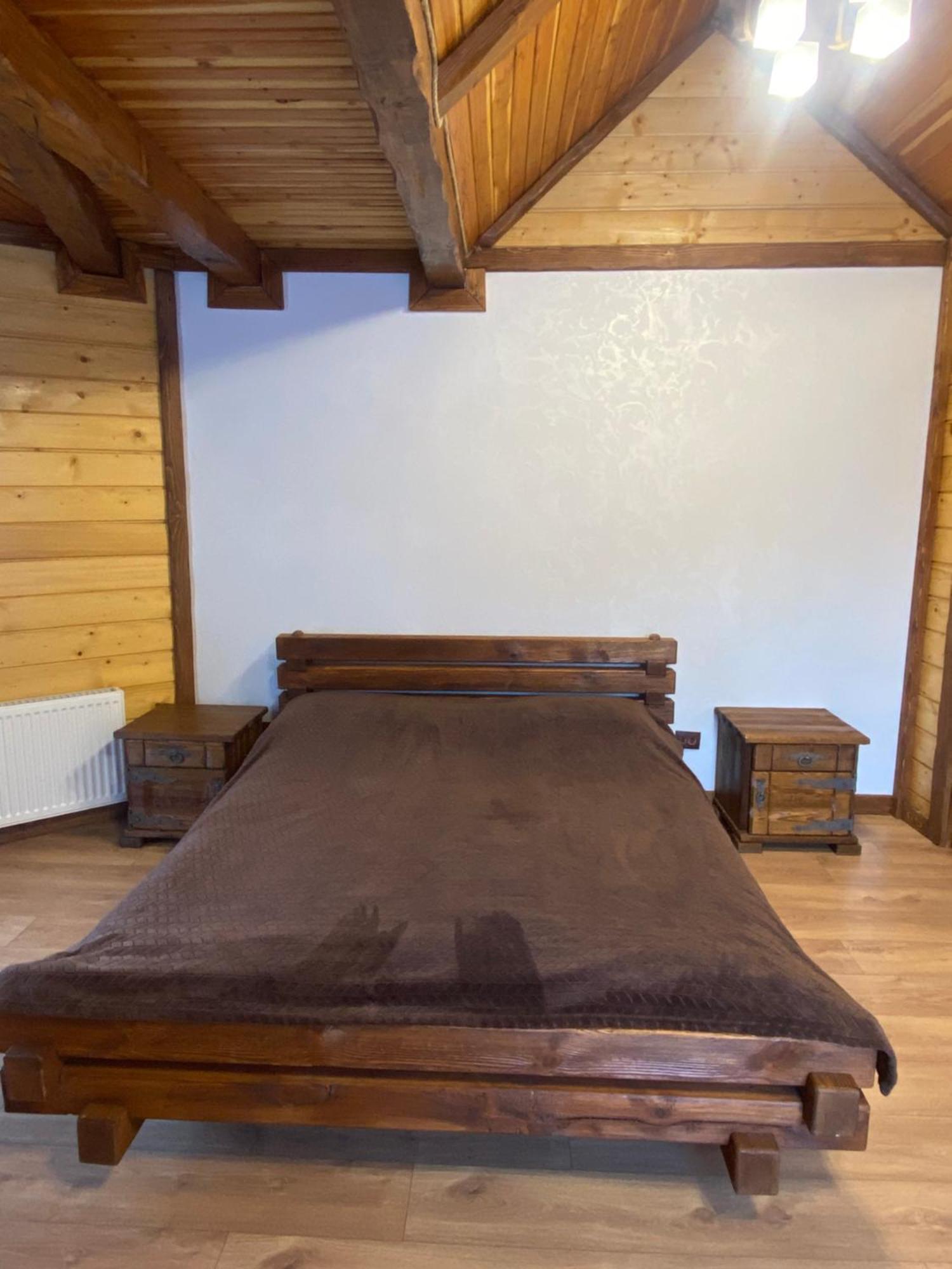 Villa Лучка à Mykulychyn Extérieur photo